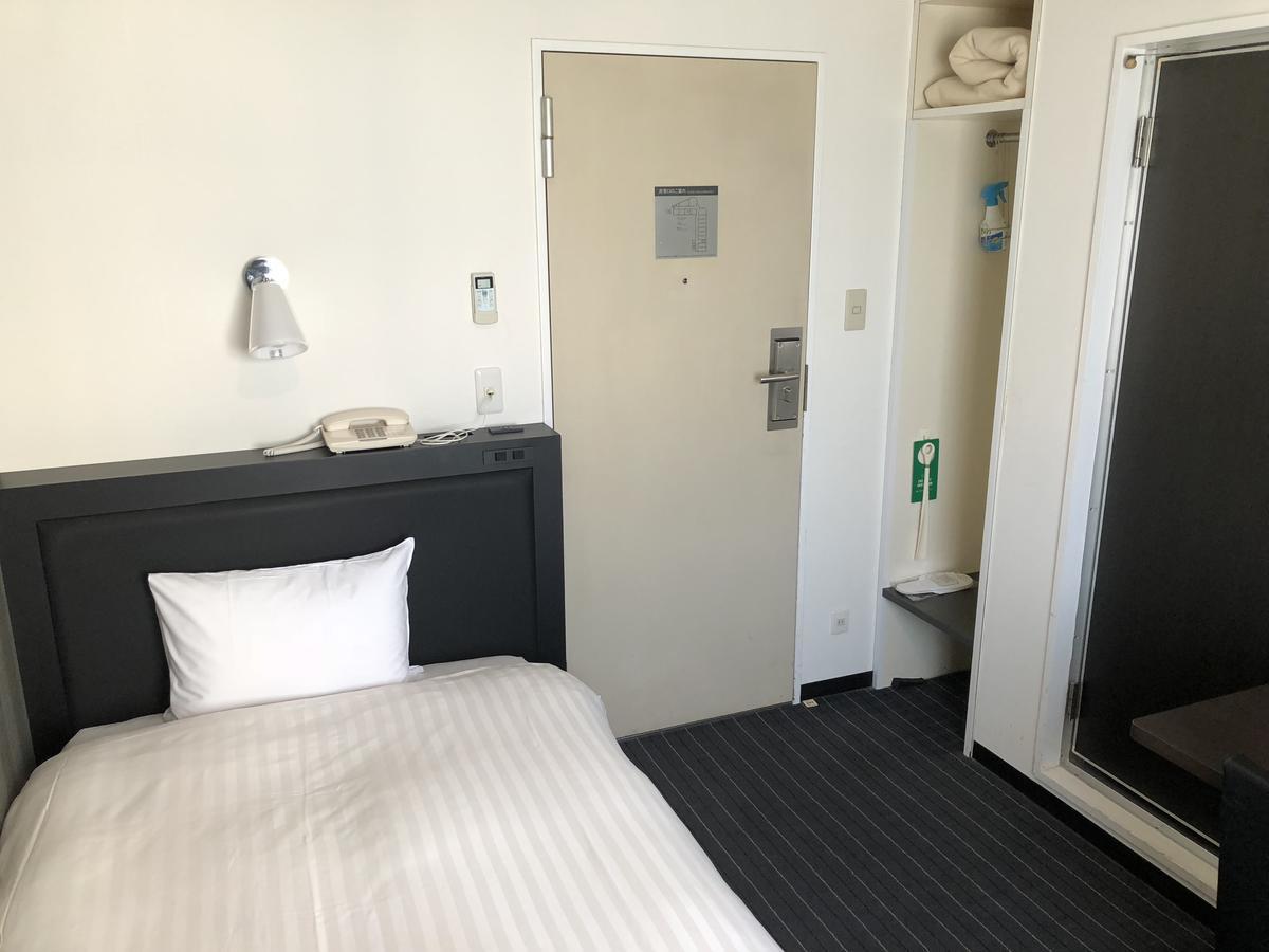 Hotel Crystal Plaza Хитатинака Экстерьер фото